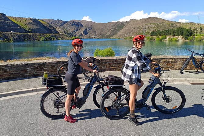 Lake Dunstan Cycleway Bike Rental With Return Luxury Shuttle - Choosing an e-bike instead of a standard bike