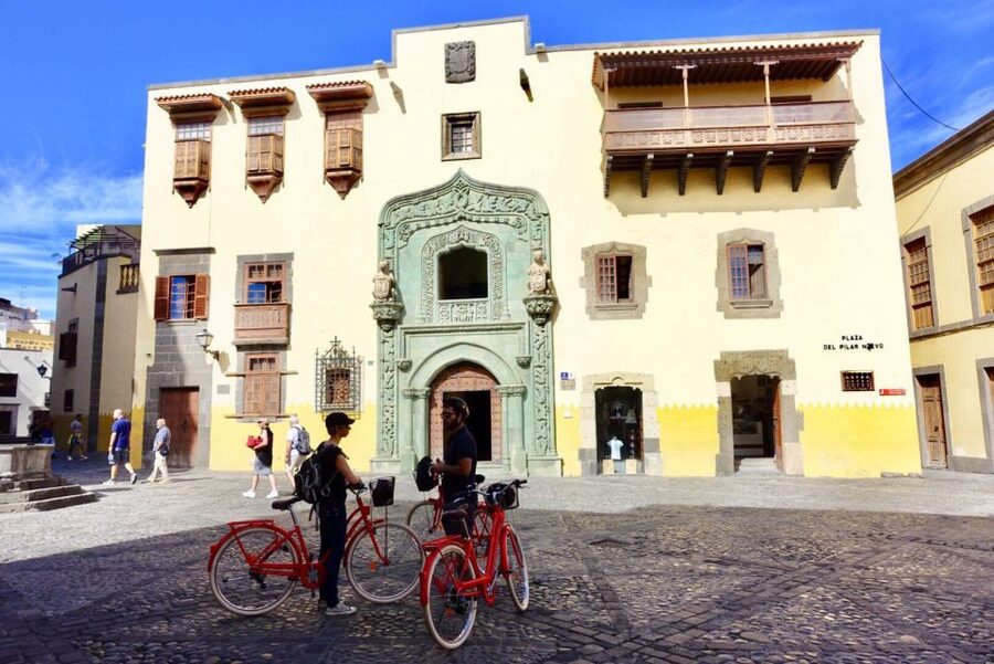 Las Palmas de Gran Canaria: Guided City Tour by Bike - Finishing with views from above