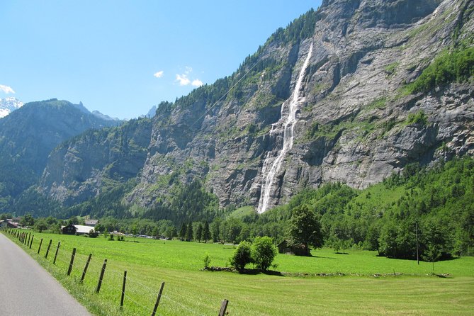 Lauterbrunnen Valley Waterfalls E-bike Tour with Swiss Picnic - Why an e-bike works so well here