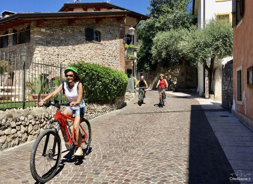 Lazise: Bike Tour and Wine Tasting - Finishing with Bardolino wines and local food