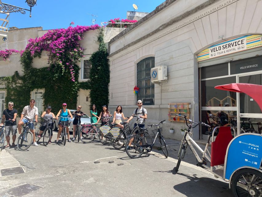 Lecce: City Highlights Guided Tour by Bike - Bikes, comfort, and accessibility