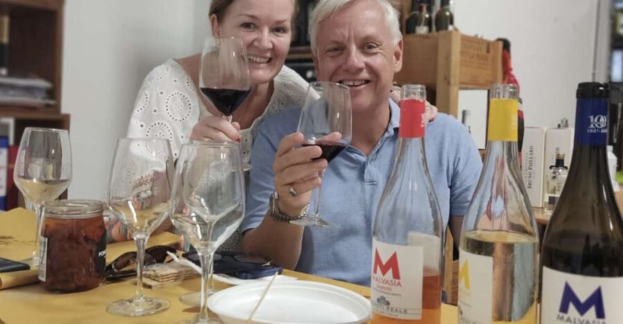 Lecce: Guided Tour & Wine Tasting by Bike - Starting at Vico de Argenteris