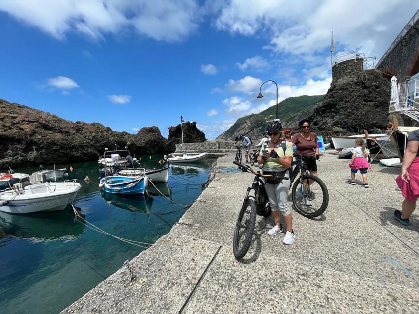 Levanto: Guided E-Bike Tour in Framura with Wine & Focaccia - Climbing Toward Framura Through Ligurian Hills