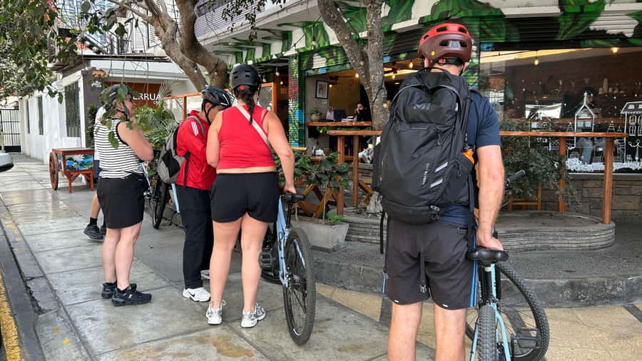 Lima: Sightseeing Bike Tour with Food and Drink Tastings - Ceviche at Maraparte finishes the route