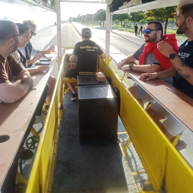 Lisbon: 1-Hour Beer, Sangria or Wine Bike Sightseeing Tour - Starting near the Tejo Promenade