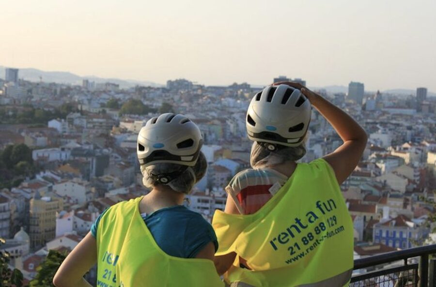 Lisbon: 7 Hills Half-Day Electric Bike Tour - Chão do Loureiro offers the first big panorama