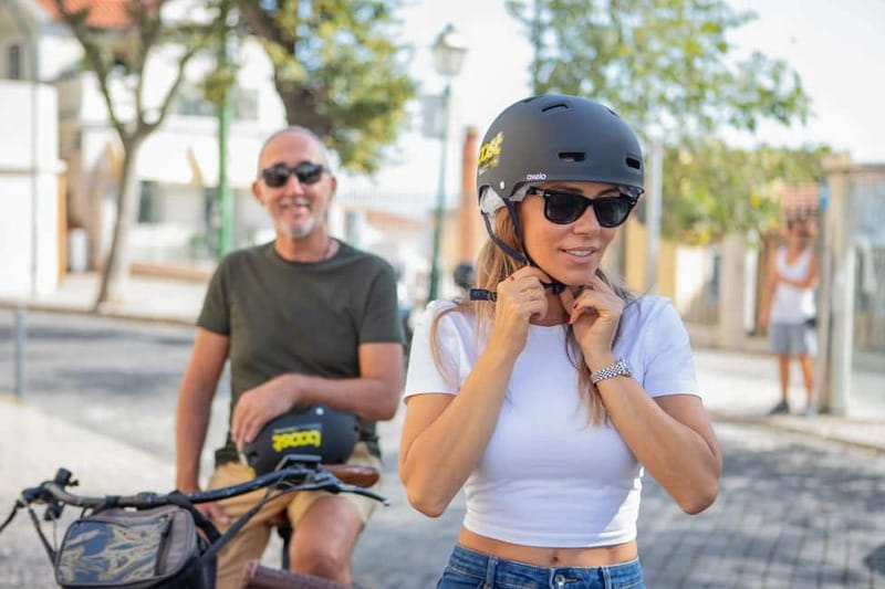 Lisbon Bike Rental Explore At Your Pace - Mouraria by electric bike