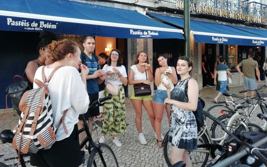Lisbon: Bike Tour From City Center to Belem - Jerónimos Monastery and the grand Belém quarter