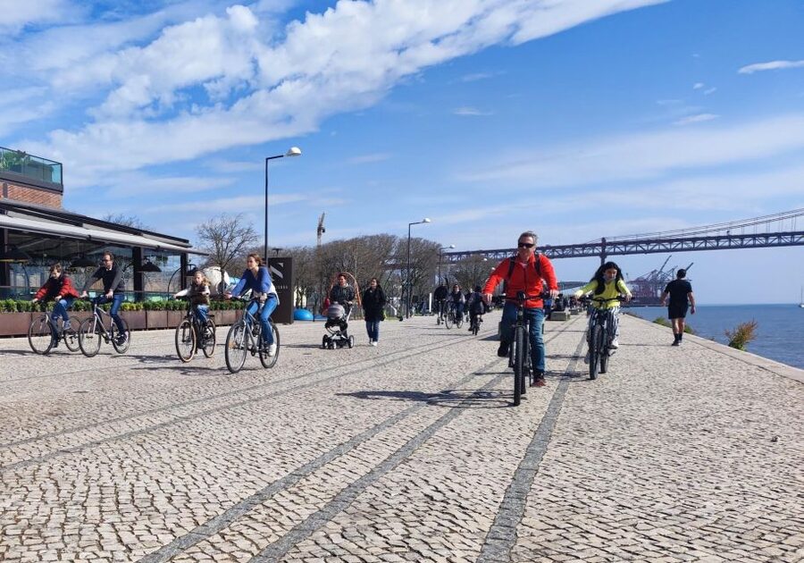 Lisbon: Bike Tour From City Center to Belem - MAAT and Lisbon’s modern side
