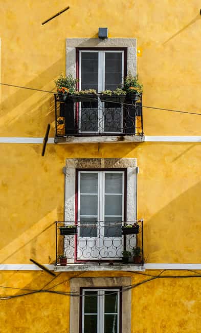 Lisbon: E-Bike Adventure to Belém with Pastel Tasting - Who should book this Lisbon ride?