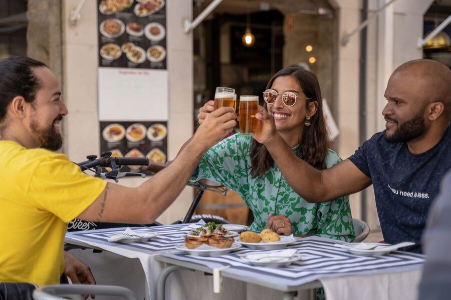 Lisbon: E-Bike Food Tour of Alfama and Old Town - Mouraria and Praça da Figueira