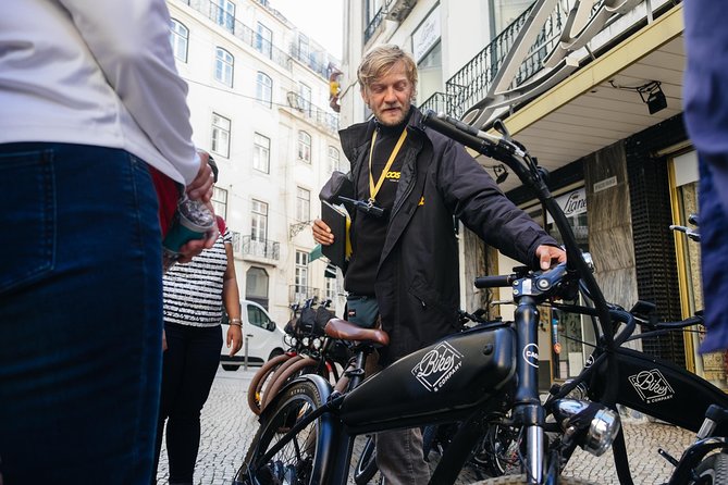 Lisbon E-Bike Tour Commerce Square, Mouraria and Alfama - Starting near Commerce Square and the Baixa grid