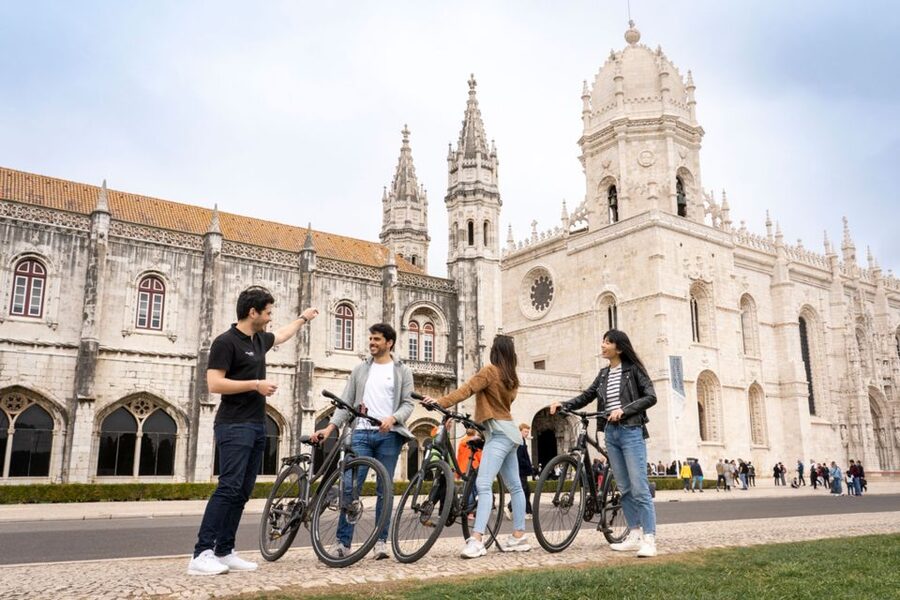 Lisbon: Guided Bike Tour, Helicopter Flight, and Boat Trip - Fitness, weather, and practical limits