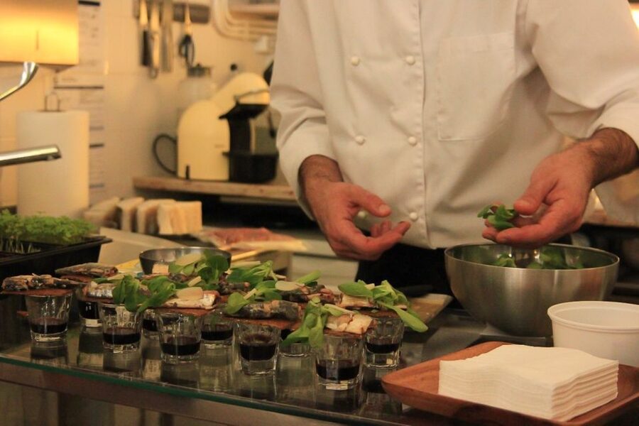 Lisbon: Portuguese Petiscos Tasting Tour by E-Bike - Key points to know before you book