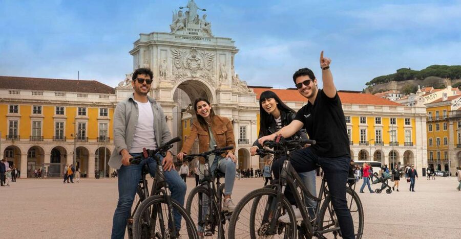 Lisbon: Private Boat Trip, Guided Walking Tour, Bike & Tram - Bairro Alto, the tram substitute, and São Roque
