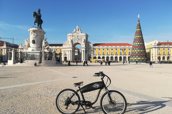 Lisbon Regular or Electric Bike Rental - Chiado, Baixa, and the value of stopping often