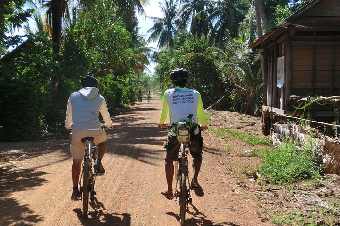 Local Livelihood Full Day Bike Tour in Battambang - Rice paper, dried bananas, and the business of daily food