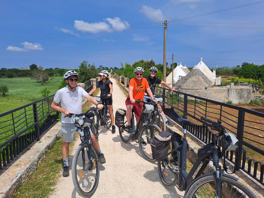 Locorotondo: E-bike Tour on the Apulian Aqueduct Cycleway - Starting in Locorotondo, Puglia’s white hill town