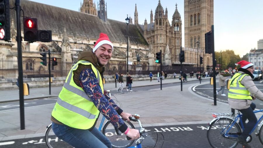 London Christmas Lights Bike Tour - Regent Street, Carnaby Street, and the crowded West End