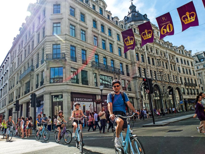 London: Guided Bike Tour of Central London - Westminster Abbey and a courtyard most visitors miss