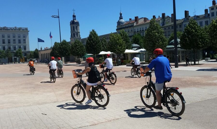 Lyon: 2-Hour Electric Bike Tour with a Local Guide - How much Lyon can you really see in two hours?
