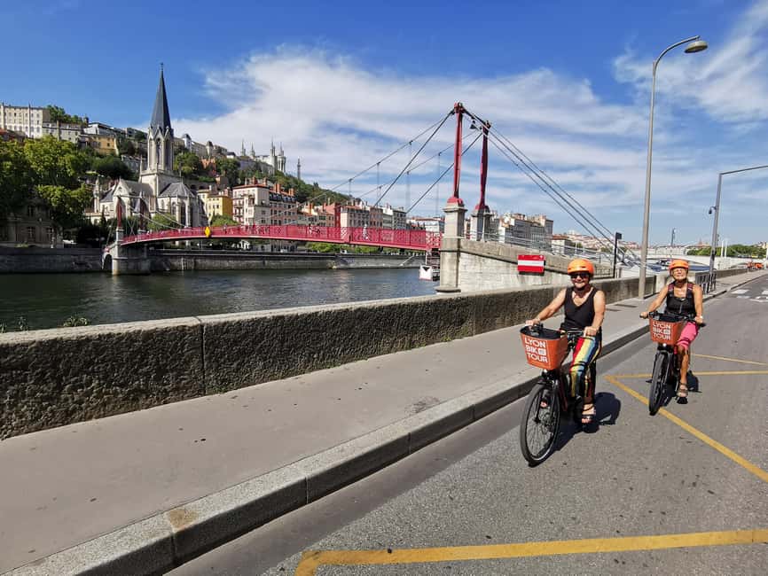 Lyon: 3-Hour Guided E-Bike Tour - What guides add to the experience
