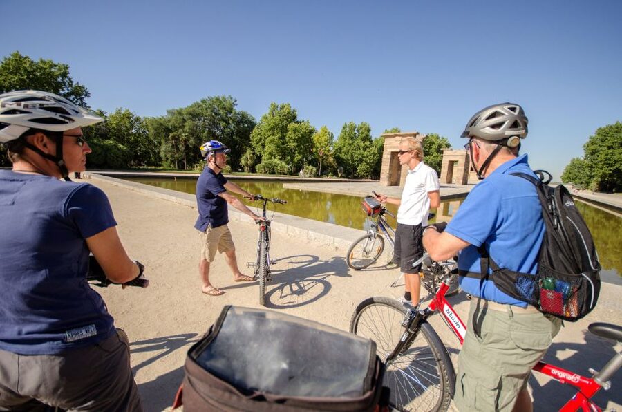 Madrid City Guided Bike/E-Bike Tour for Small Groups - Alcalá Gate, Salamanca, and Calle Serrano