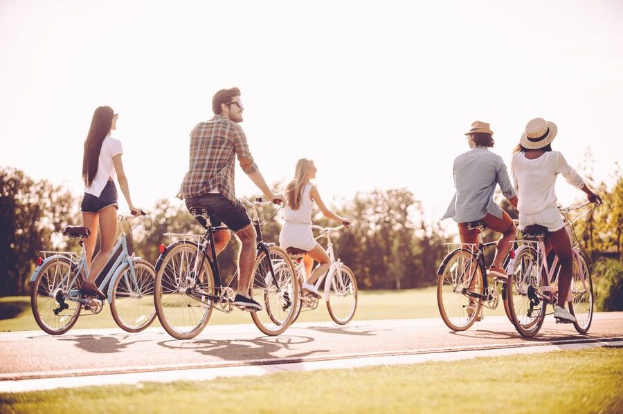 Madrid: Guided Electric Bike Tour. City center & Retiro Park - The guide can shape the whole experience