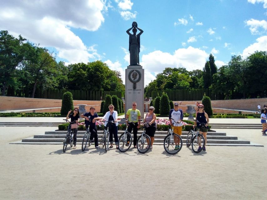 Madrid: Literary Quarter & Retiro Park Electric Bike Tour - Why this route works so well in Madrid
