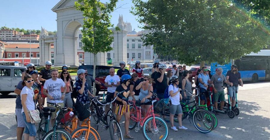 Madrid: Literary Quarter & Retiro Park Electric Bike Tour - Riding toward the Prado Museum