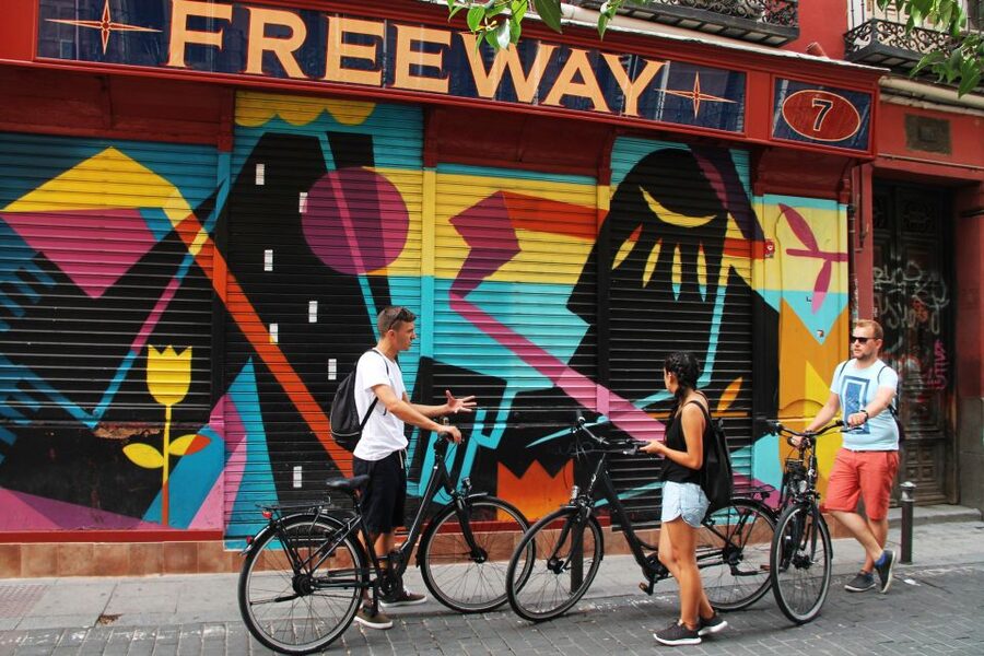 Madrid: Street Art Bike Tour - What the cycling is really like