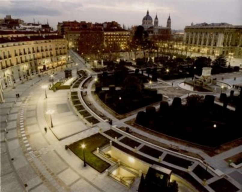 Madrid: Sunset and Night Lights eBike Tour - Why an eBike works well in central Madrid