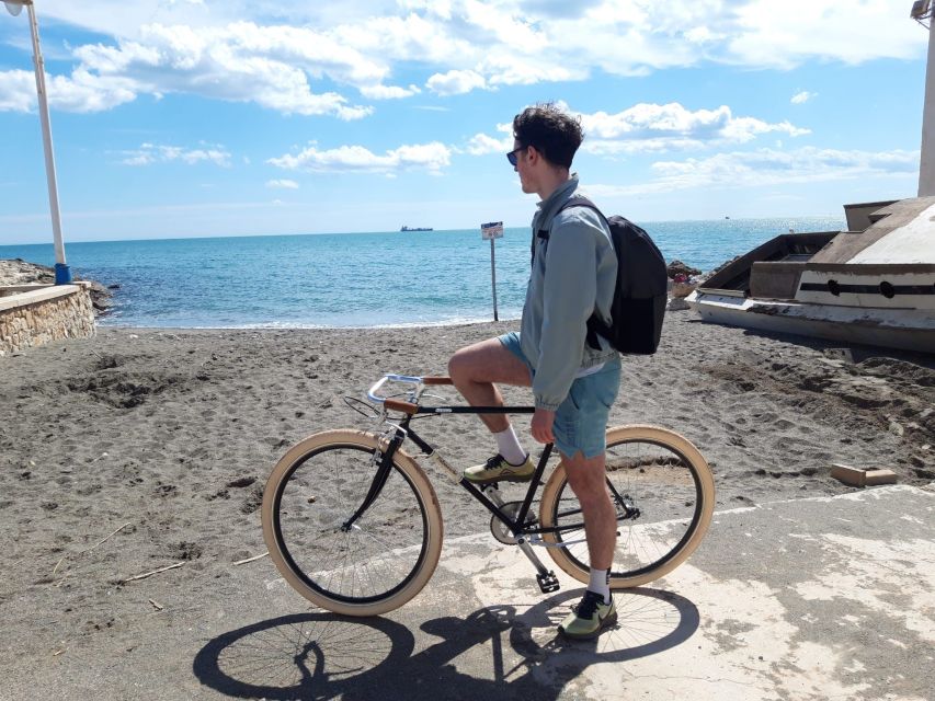 Malaga: Bike Rental for City Discovery Route & Beaches - Choosing Malaga’s parks and botanical garden