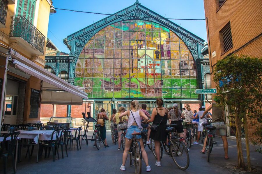 Malaga Bike Tour - Old Town, Marina & Beach - Atarazanas Market and Malaga’s food culture