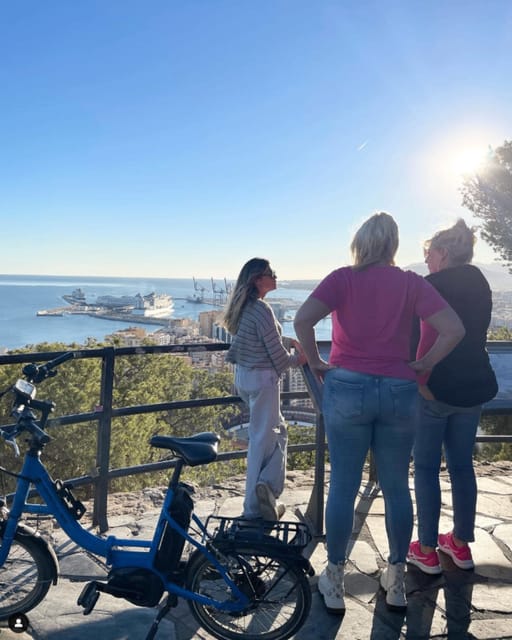 Malaga: Castle Hill and Fisherman Village E-Bike Tour - The climb to Gibralfaro Castle