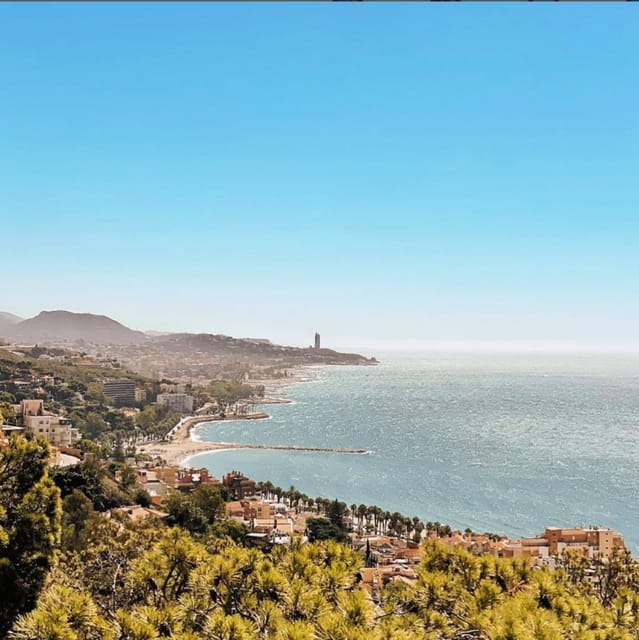 Malaga: Castle Hill and Fisherman Village E-Bike Tour - Muelle Uno and the modern waterfront