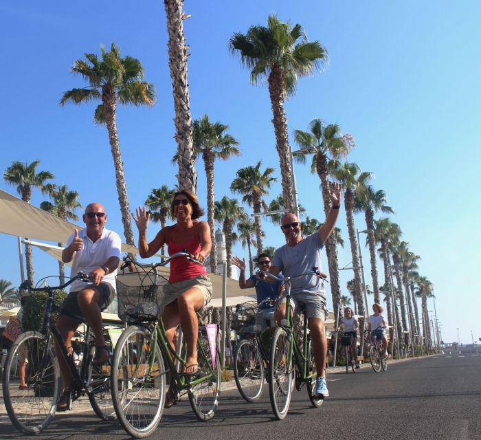 Malaga: City Bike Rental with Self-Guided Cycling Route - What the service is like