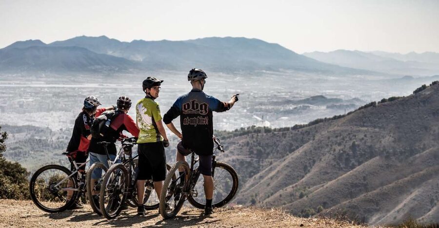 Málaga: Scenic Easy 3-Hour E-Bike Tour in Montes de Málaga - Forest tracks, ruts, and the real level of difficulty