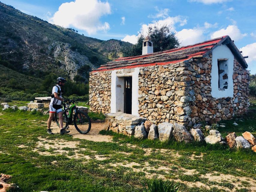 Marbella: E-Mountain Bike Tour with Wine - E-bike power without pretending it is effortless