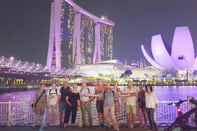Marina Bay Night Cycling Tour - Merlion Park and Singapore’s colonial waterfront