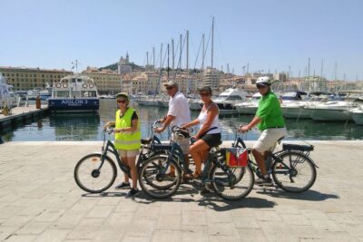 City Highlights Guided Half-Day E-Bike Tour