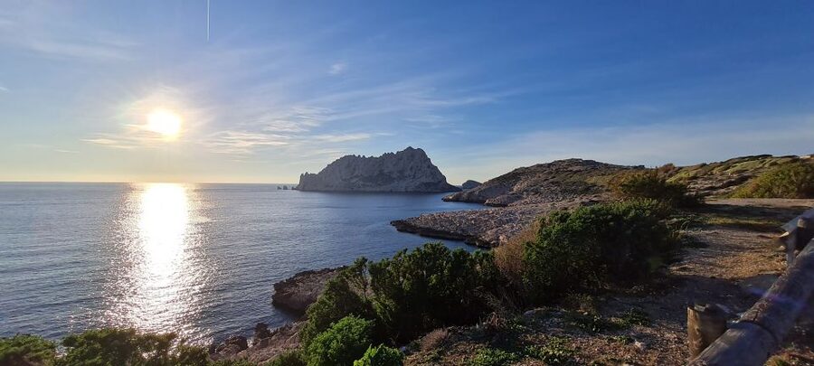 Marseille: E-bike Virtual Guided Tour - The Corniche, Catalans Beach, and Prado Beach