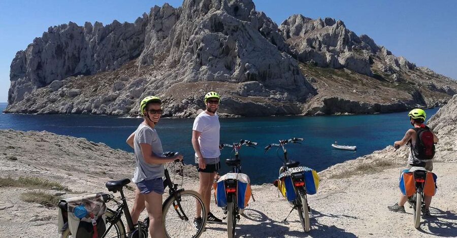Marseille: Full-Day Guided E-Bike Coast & Calanques Tour - Prado Beach and the long coastal run