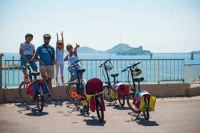 Marseille Grand E-Bike Tour : "le tour du Fada" - Vallon des Auffes and the Corniche Kennedy