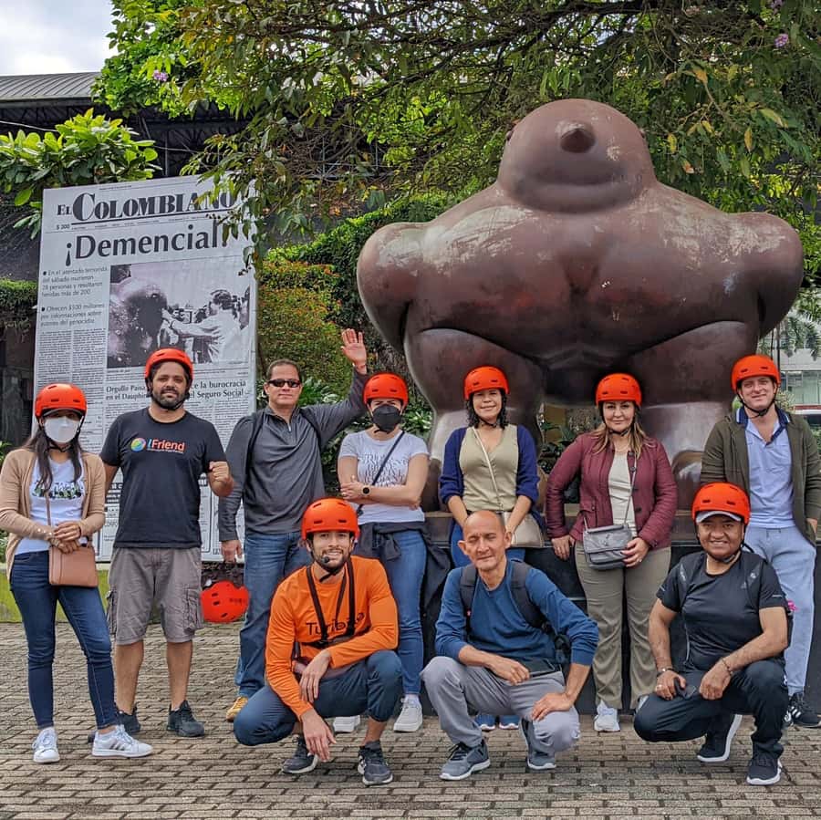 Medellín: History & Local Life Essentials Tour on an E-Bike - Riding through the center toward Plaza Botero