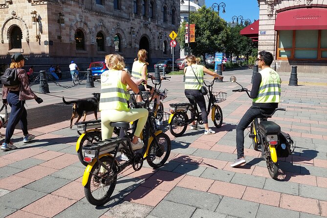 Mexico City E-Bike Tour with a taco and churros stop - A smart route for a first morning in Mexico City
