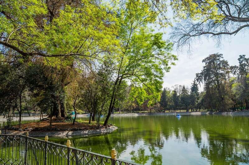 Mexico City: Private Chapultepec Park Bike Tour - Chapultepec’s archaeological area and Canadian Totem