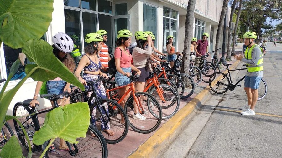 Miami Beach: City Highlights Guided Bike or eBike Tour - Flamingo Park and Española Way