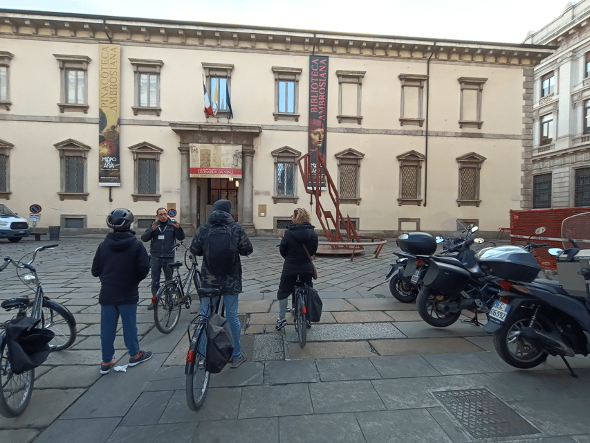 Milan: Guided Bike Tour - Via Brisa and the city’s Roman remains
