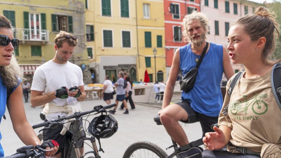 Monterosso al Mare: Cinque Terre National Park E-Bike Tour - The return loop and Vernazza photo stop